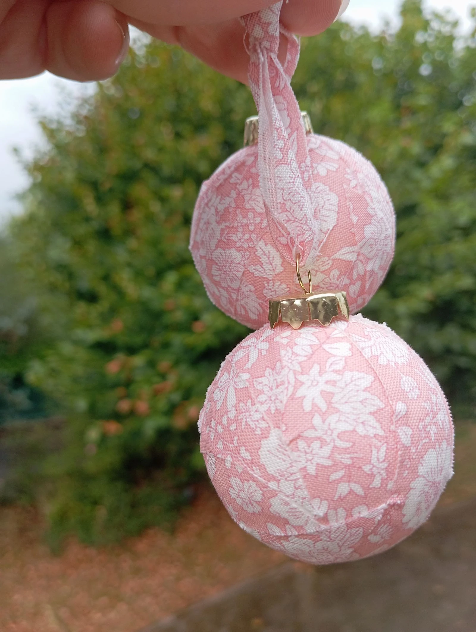 Twee kleine liberty kerstbollen – photo 2